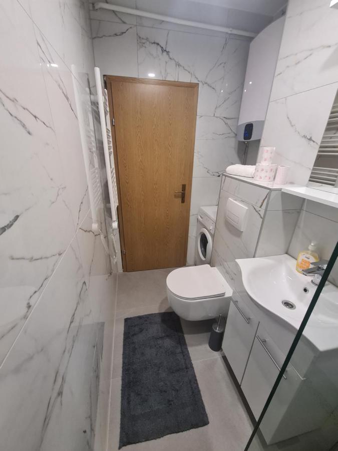 Apartman Yellow - Self Check In Osijek Zewnętrze zdjęcie