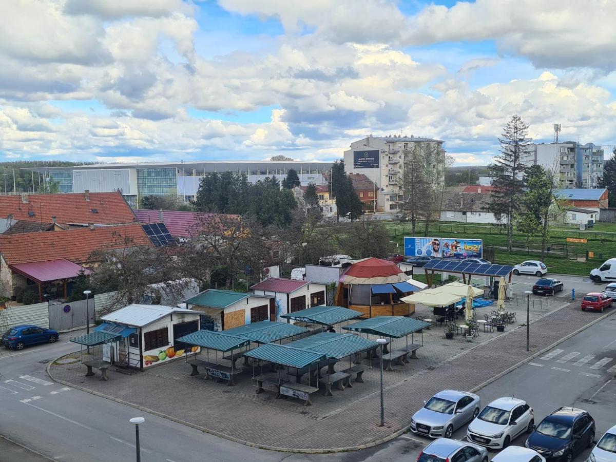 Apartman Yellow - Self Check In Osijek Zewnętrze zdjęcie
